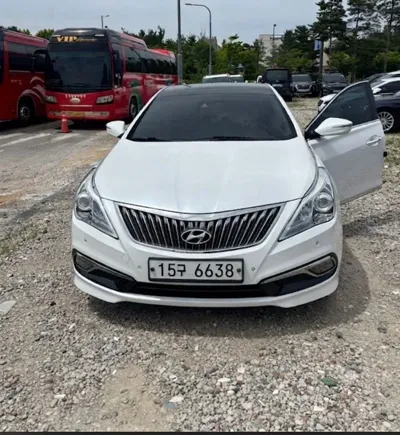 Hyundai Grandeur · 2015 год