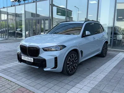 BMW X5 · 2025 год