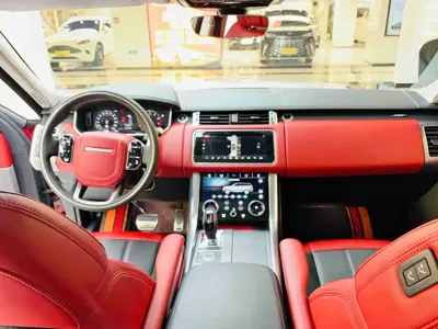 Land Rover Sport 2021, 40000 км, за 409799 CNY - фото 9