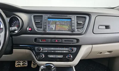 Kia Canival 2015, 270593 км, за 6500000 KRW - фото 14