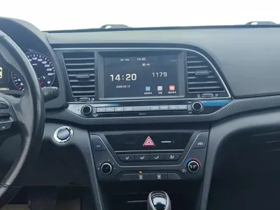Hyundai Elantra 2018, 64000 км, за 37900 CNY - фото 13