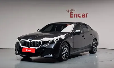 BMW i5 · 2024 год