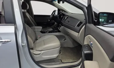 Kia Canival 2016, 61794 км, за 13100000 KRW - фото 11