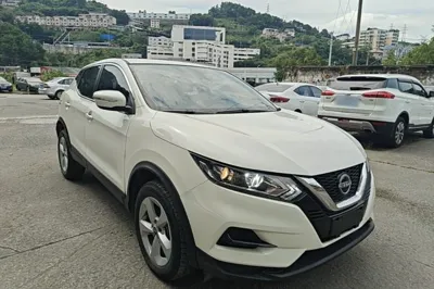 Nissan Qashqai 2023, 27799 км, за 82859.08 CNY