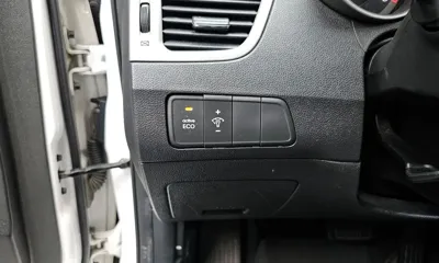 Hyundai Avante 2012, 161091 км, за 3200000 KRW - фото 18