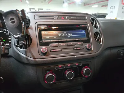 Volkswagen Tiguan 2014, 62236 км, за 7500000 KRW - фото 16