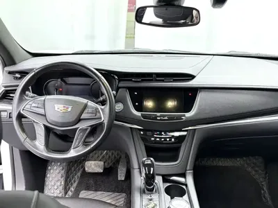 Cadillac XT5 2022, 30000 км, за 116800 CNY - фото 6