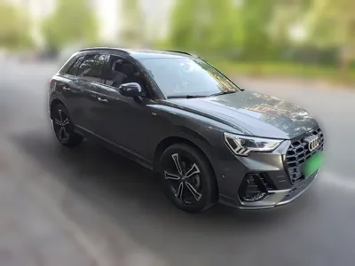 Audi Q3 2021, 55100 км, за 123281.28 CNY