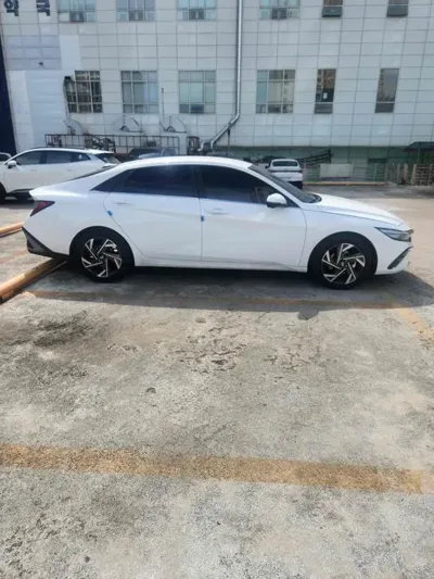 Hyundai Avante 2026, 1949 км, за 34810000 KRW