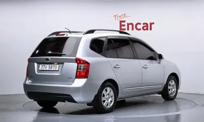 Kia Carens 2009, 145560 км, за 2950000 KRW