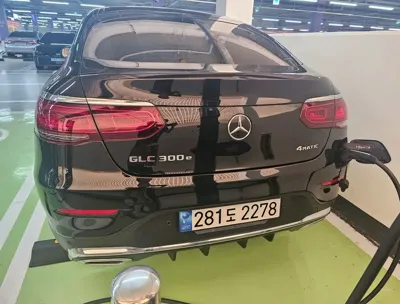 Mercedes-Benz GLC-Class 2023, 7000 км, за 54440000 KRW