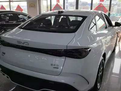 BYD 海豹06 2025, 100 км, за 81199 CNY - фото 6