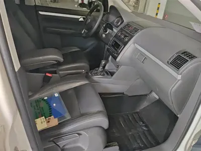 Volkswagen Touran 2015, 117800 км, за 38000 CNY - фото 8