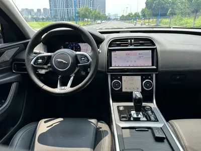 Jaguar XEL 2020, 60000 км, за 88000 CNY - фото 18