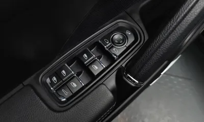 Porsche Cayenne 2016, 46529 км, за 33990000 KRW - фото 27