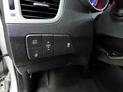 Hyundai Avante 2015, 21446 км, за 4659.29 USD - фото 17