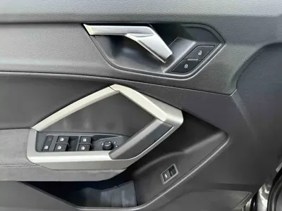 Audi Q3 2023, 17500 км, за 215000 CNY - фото 9