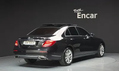 Mercedes-Benz E-Class 2017, 140003 км, за 18900000 KRW - фото 2