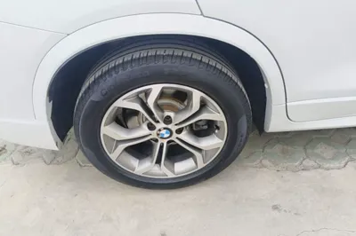 BMW X3 2016, 108800 км, за 95027.84 CNY