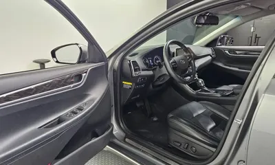 Hyundai Grandeur 2018, 53478 км, за 17500000 KRW - фото 10