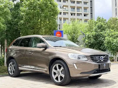 Volvo XC60 (Import) 2013, 90000 км, за 38800 CNY