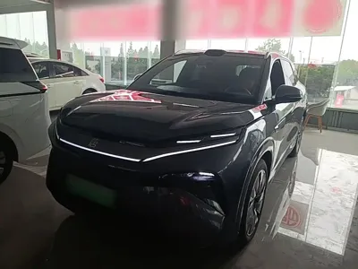 BYD 唐L · 2025 год