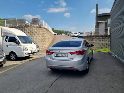 Hyundai Avante 2012, 109950 км, за 4990000 KRW