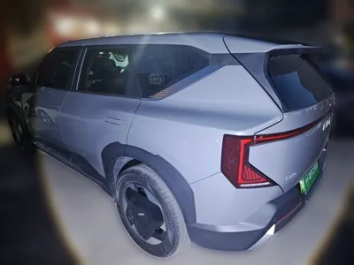 Kia EV5 2024, 8900 км, за 103084.41 CNY