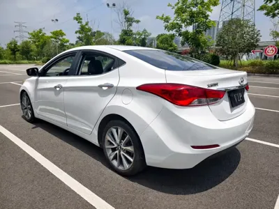 Hyundai Elantra Langdong 2016, 130000 км, за 24000 CNY - фото 11