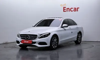Mercedes-Benz C-Class · 2018 год
