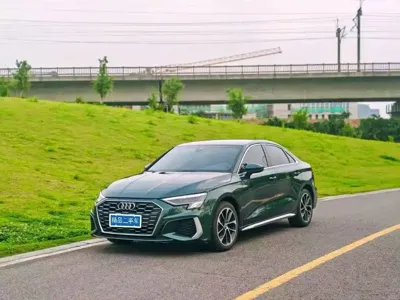 Audi A3 · 2021 год
