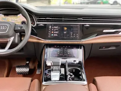 Audi Q7 2021, 55000 км, за 365000 CNY - фото 9