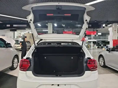 Volkswagen Polo 2020, 61400 км, за 46000 CNY - фото 19