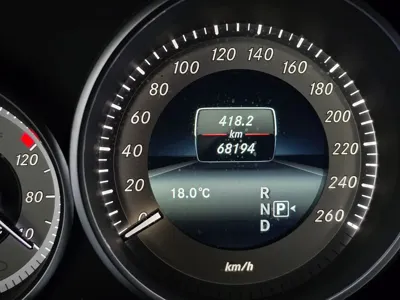 Mercedes-Benz E-Class 2015, 68000 км, за 24000000 KRW