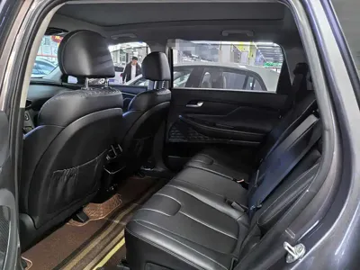 Hyundai Santa Fe 2020, 50000 км, за 86800 CNY - фото 13
