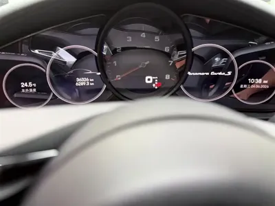 Porsche Panamera 2023, 36300 км, за 628000 CNY - фото 6
