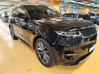 Land Rover Range Rover Sport 2025, 8300 км, за 151000000 KRW