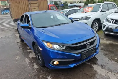 Honda Civic 2019, 80200 км, за 74295.01 CNY