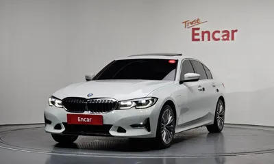 BMW 3-Series · 2021 год
