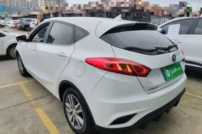Changan Eado 2016, 101400 км, за 29618.75 CNY