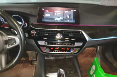 BMW 5 Series 2018, 132400 км, за 145055.96 CNY - фото 15