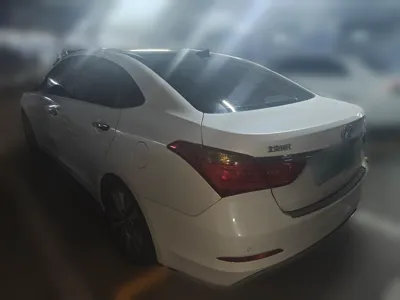 Hyundai Mistra 2014, 196900 км, за 26034.64 CNY
