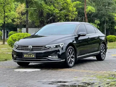 Volkswagen Magotan · 2022 год