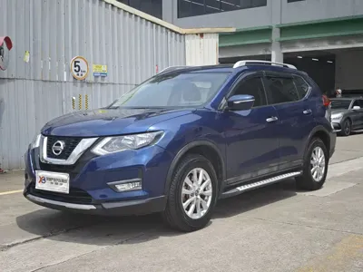 Nissan X-Trail · 2017 год