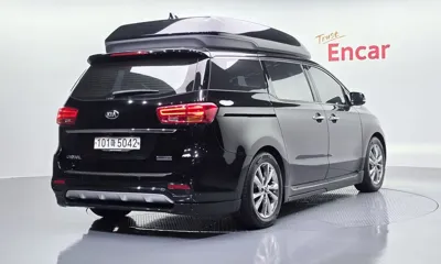 Kia Canival 2020, 128724 км, за 22000000 KRW - фото 2
