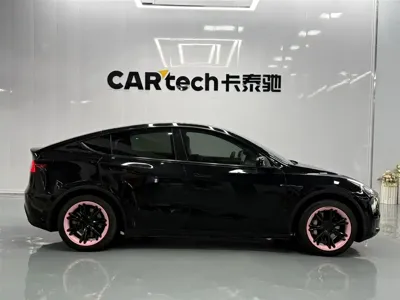 Tesla Model Y 2023, 84000 км, за 159800 CNY - фото 4