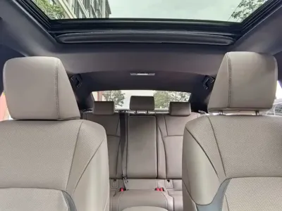 Lexus ES 2023, 27000 км, за 181800 CNY - фото 15
