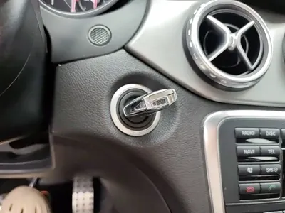 Mercedes-Benz GLA AMG 2015, 73200 км, за 83200 CNY - фото 17