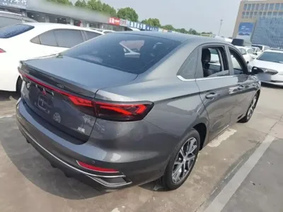 Geely Emgrand 2022, 27100 км, за 56300 CNY - фото 7