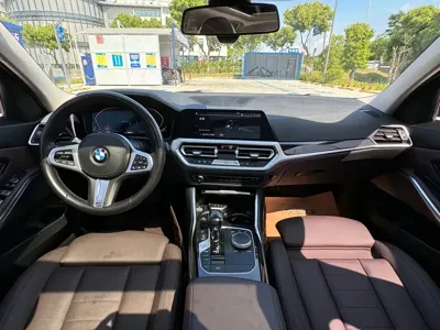 BMW 3 Series 2021, 56600 км, за 125500 CNY - фото 4